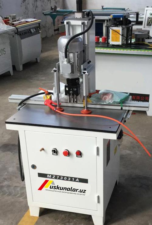 Uskunalar.uz - A single head vertical hinge boring machine US-MZ73031A